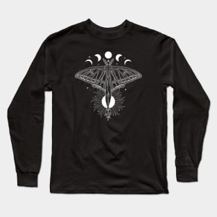 Spanish Luna Moth - Graellsia isabellae Long Sleeve T-Shirt